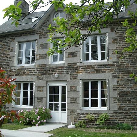 St Michel Villa Vains Ngoại thất bức ảnh
