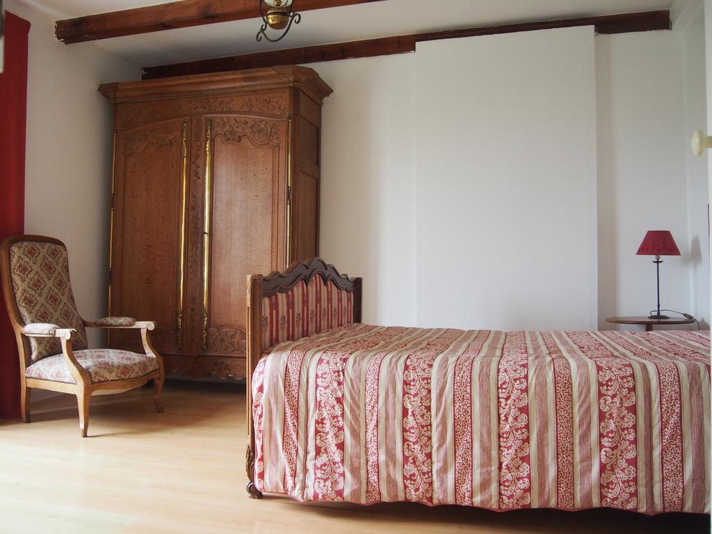 St Michel Villa Vains Ngoại thất bức ảnh